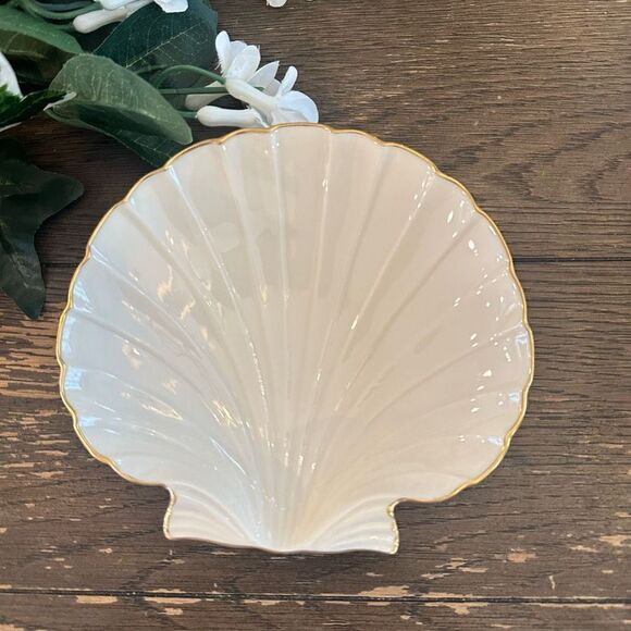 Lenox Vintage 2-Piece Set: Shell Shaped Serving Plate & Candy server made in USA - Picture 2 of 7
